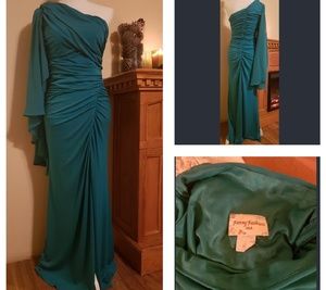 Beautiful emerald color night dress